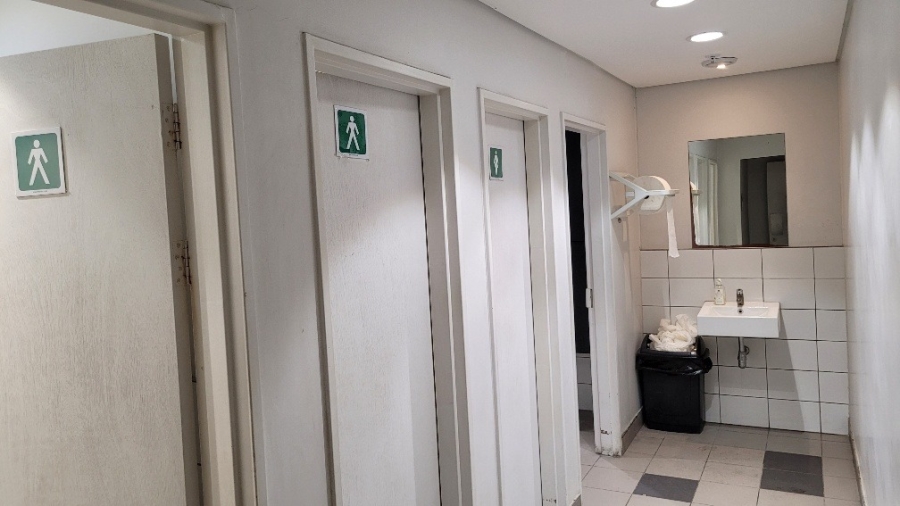 To Let Commercial Property for Rent in Airport Industria Western Cape